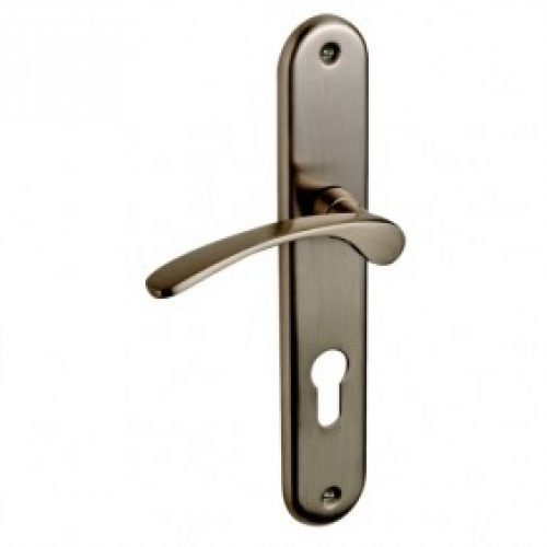 Poignées de porte – laiton nickelé brossé – Clara 2