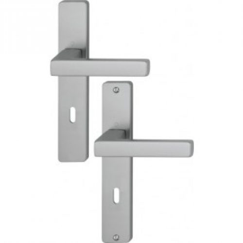 Poignées de porte sur grandes plaques – Ligne Toulon