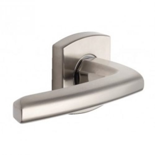 Poignées de porte sur rosaces – Scult