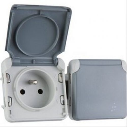 Prise précâblée 2 x 2P+T Plexo composable IP 55