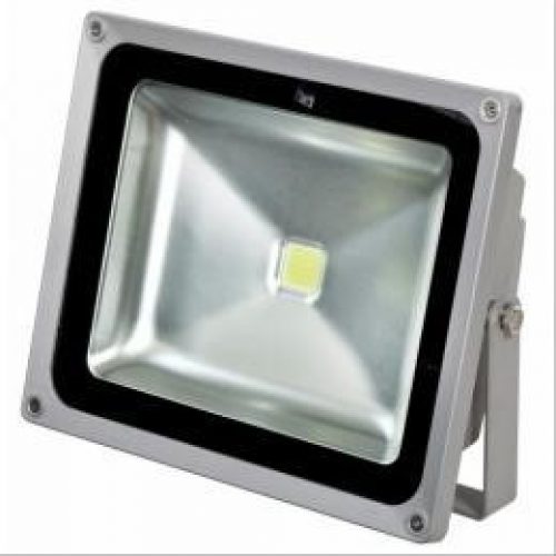 Projecteur LED Chip à fixer Brennenstuhl 50W 3600 lumen – BRENNENSTUHL