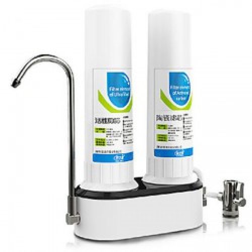 Purificateur d’eau de robinet avec filtre à cartouches