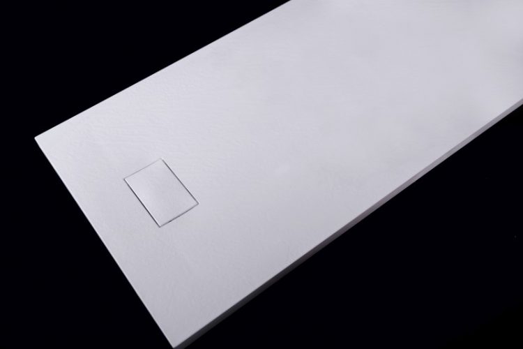 Receveur de douche rectangulaire en SMC – 3,7 cm de hauteur – dimensions et accessoires sélectionnables