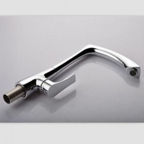 Robinet de cuisine contemporain à bec de 90° argenté