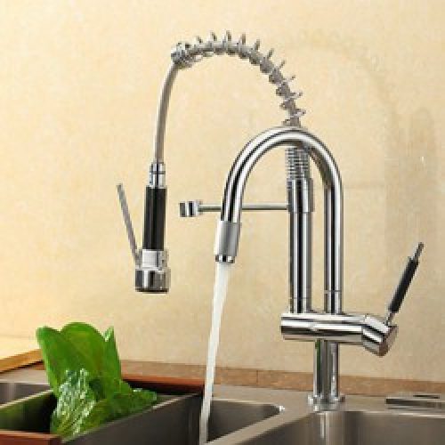 Robinet de cuisine gigogne à double conduit d’eau style contemporain avec spray démontable muni d’une poignée et fini en chrome