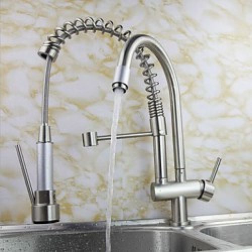 Robinet de cuisine gigogne à poignée unique avec deux conduits d&rsquo;eau, robinet de style contemporain avec spray démontable fini en chrome
