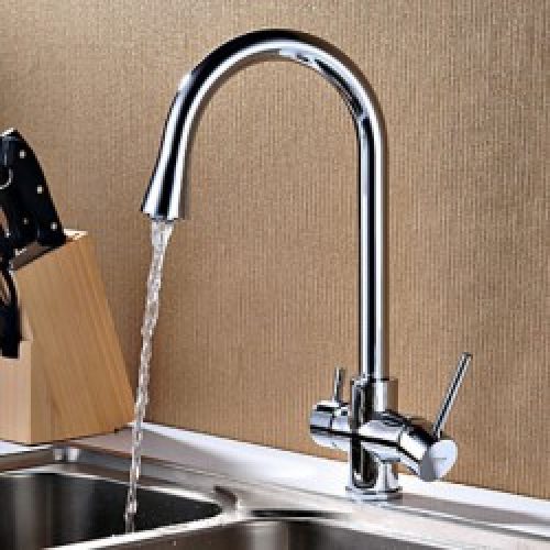 Robinet de cuisine moderne doté de deux poignées pour une finition fileté