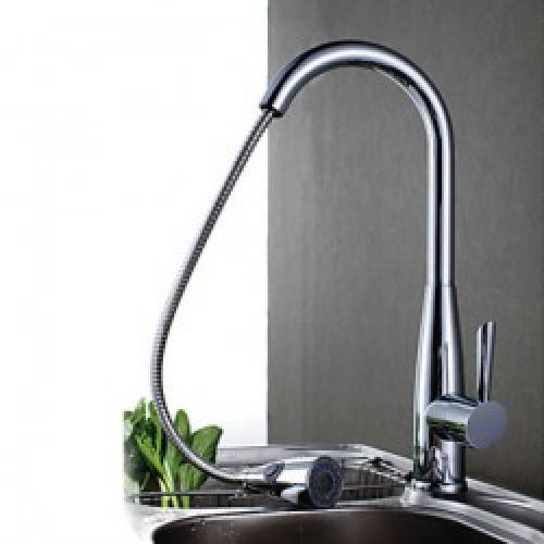 Robinet de cuisine à spray démontable fini en métal chromé et muni d’une seule poignée