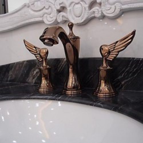 Robinet de lavabo style classique finition rose dorée