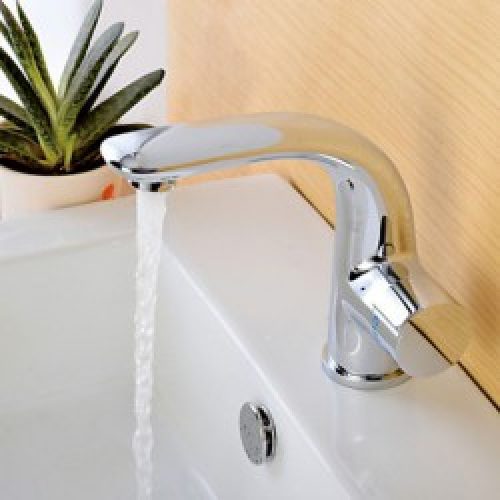 Robinet de lavabo style contemporain fini en métal chromé (un seul trou d’installation)