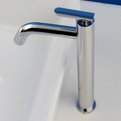 Robinet d&rsquo;evier mitigeur à poignée unique fini en chrome pour un style contemporain ( un seul trou)