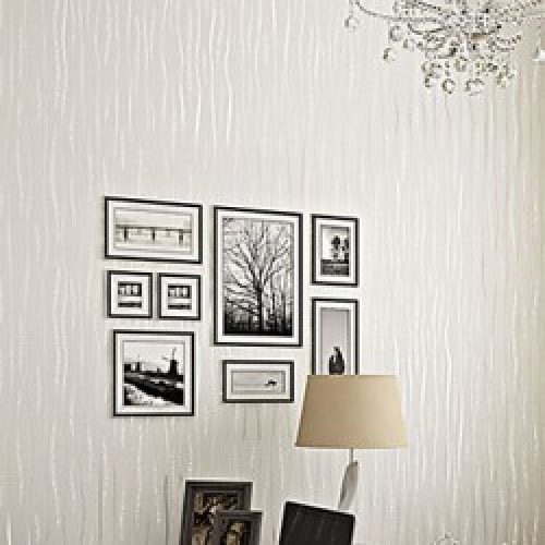 Rouleau de papier peint contemporain et intissé avec une décoration artistique