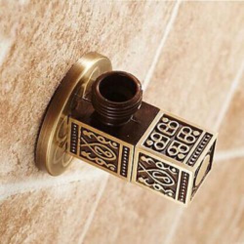 Valve d&rsquo;angle en laiton antique