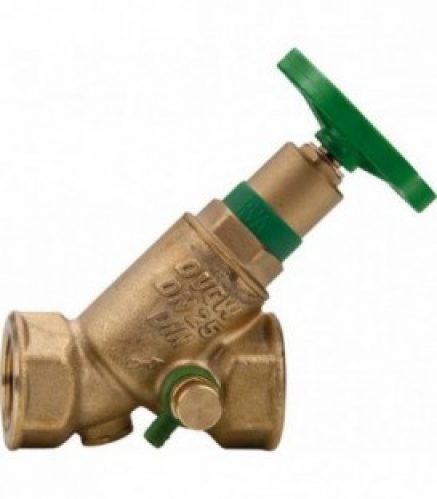Vanne oblique DIN DVGW avec anti-retour DN 15 1/2&Prime; avec vidange